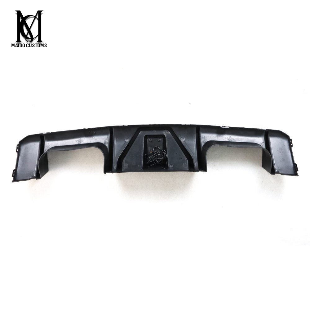 BMW G80/G82 M3 M4 Gloss Black Rear Bumper Diffuser LED 2021+