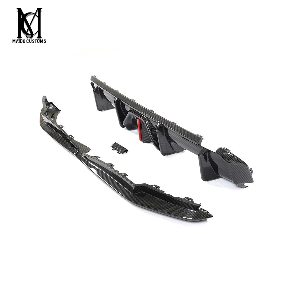 BMW G80/G82 M3 M4 Carbon Rear Bumper Diffuser LED 2021+
