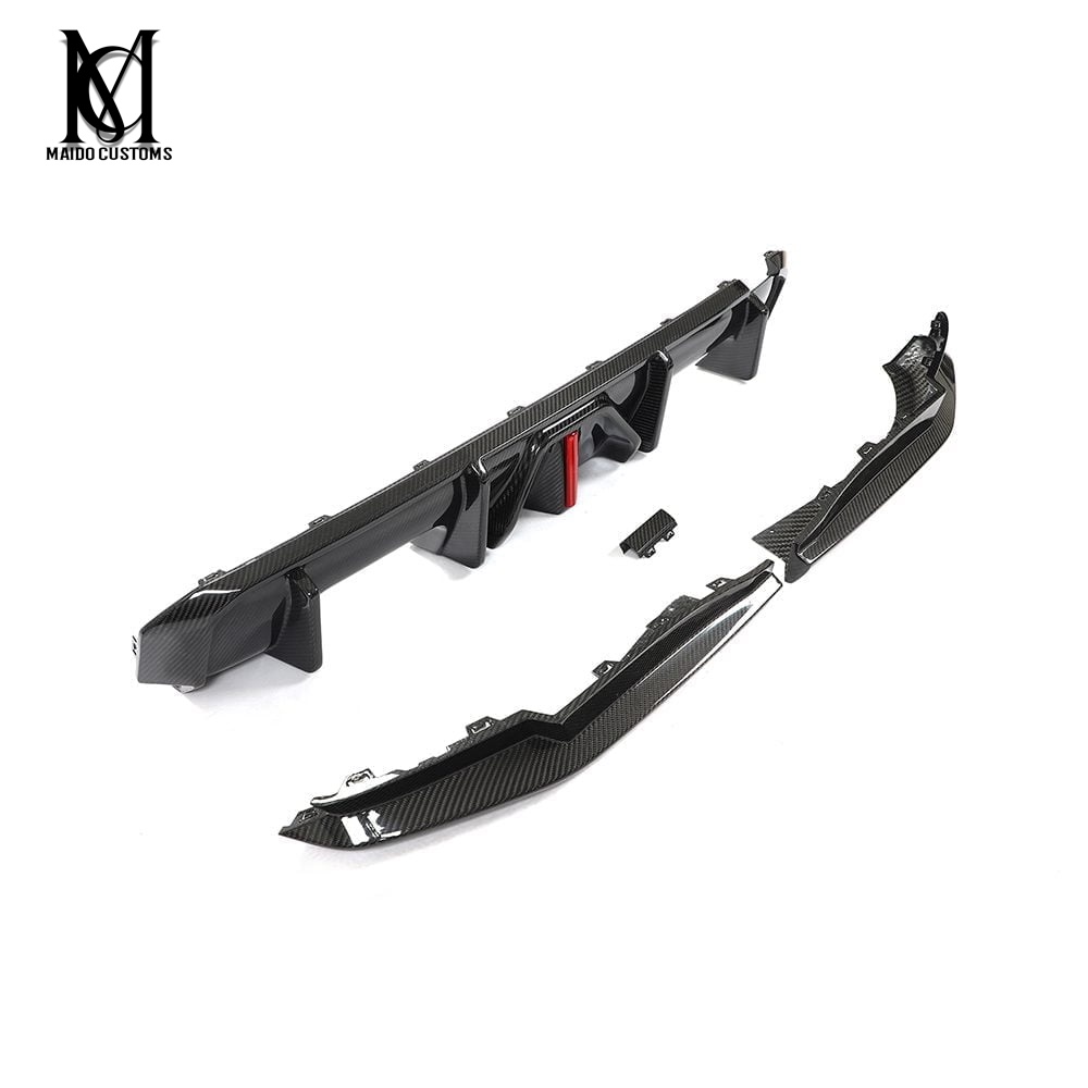 BMW G80/G82 M3 M4 Carbon Rear Bumper Diffuser LED 2021+